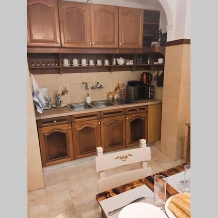 Apartment 95 M2, Center Of Sitia, Wifi, 350M Beach ภายนอก รูปภาพ