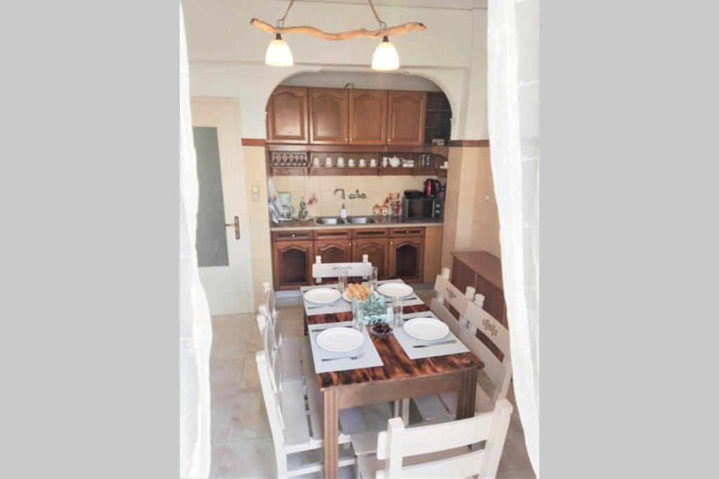 Apartment 95 M2, Center Of Sitia, Wifi, 350M Beach ภายนอก รูปภาพ